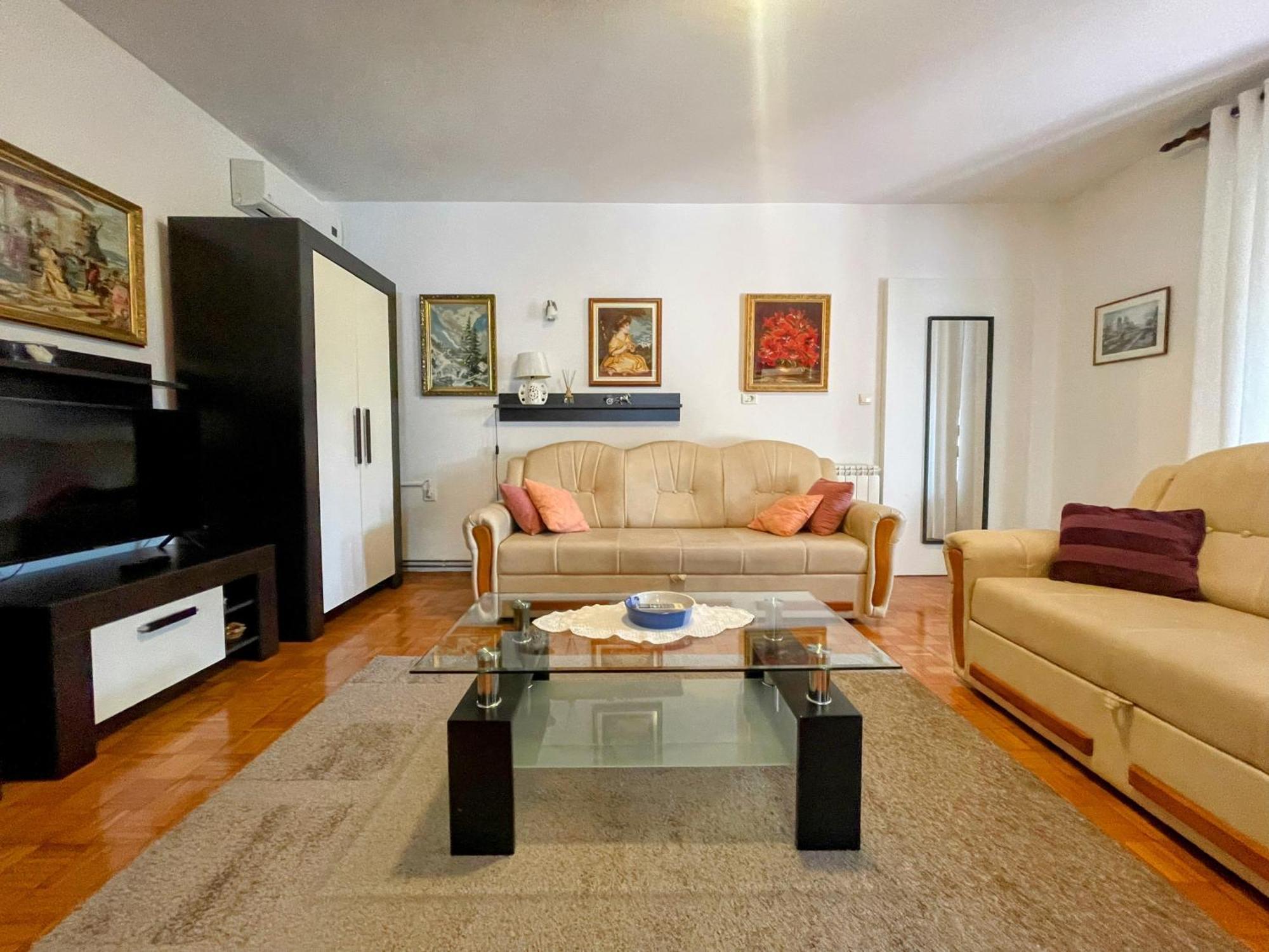 Maria Apartment